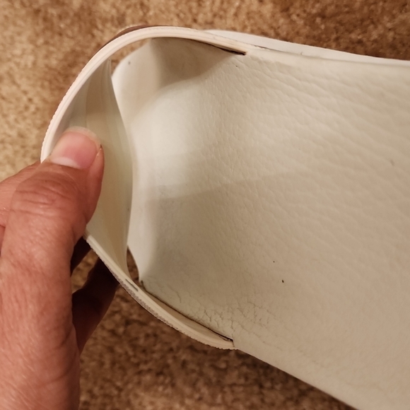 Gucci Men's Slides - Picture 8 of 16